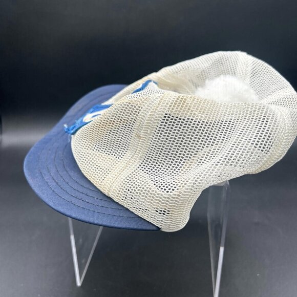 Vintage Volkswagen Mesh Short Brim Adjustable White And Blue Hat, with Pompom - Picture 5 of 9